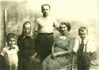 Rodinná fotografie (1942)