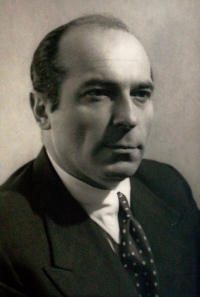 01 - otec JUDr. Eduard Outrata