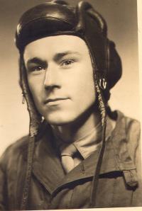 Milan Poul v helmě tankisty