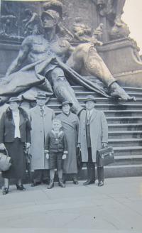 Helmut Schramme v dětství při návštěvě Berlína v roce 1941
