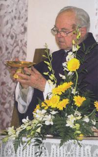 Jan Vývoda during the Mass