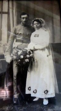 Rodiče Rudolf a Anna Luxovi