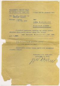 Československý válečný kříž, udělený in memoriam JUDr. Hakenovi 3