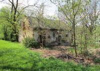 Místo kde stával kostel Nanebevzetí Panny Marie v Nových Vilémovicích