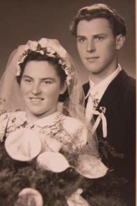 step brother Kurt Pfertner and his wife Elisabeth