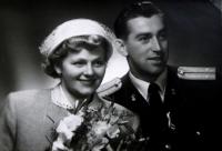Aš District. The wedding of Leoš Tuček and Věra Bohuslavová (1954)	
