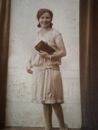 Matka paní Marie Tesařové