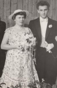 1957; his wedding