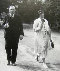 Milan Uhde, rodiče maminky pamětníka, 1936
