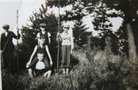 S kamarády v hájku