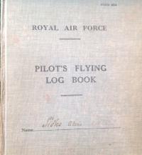 Royal Air Force  Pilot´s Flying Book 1