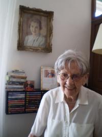 Marianna 3.7.2015 ve svém bytě