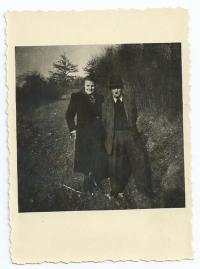 Ernst and Poldi Langer, parents of Arnošt Langer, Vejprty, 1945