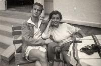  Andrea és Péter Nikolits, 1955 