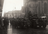 Šestnáctá obrněná divize, Plzeň náměstí