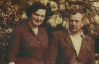 Rodiče František a Marie Vitoušovi na konci 60. let