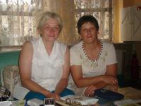Jelena Podhájská-Jarmoljuk se svojí sestrou, 16.7.2012