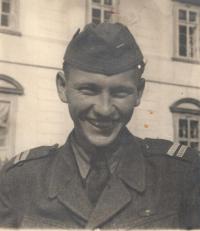 Ladislav Kochánek-voják základní vojenské služby