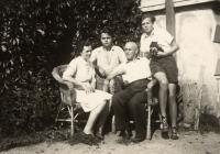 Zdeněk Navrátil with his brother and parents