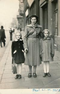 Vlasta Trávníčková, rok 1952