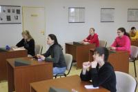 Návštěva žáků ZŠ Brána v jičínském archivu (09/04/2015)