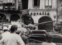 Dům pobořený tankem č. 314