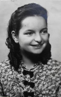 Anna, 1943