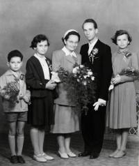 The second wedding of Anna, her husband Pavel Pokorný, her children, Vítkov, 1961