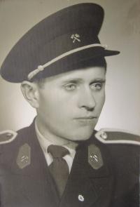 Pavel Tunák v mládí