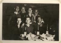 totálně nasazení studenti v Kielu Vánoce 1942