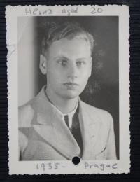 bratr Heinz v roce 1935 (Praha)