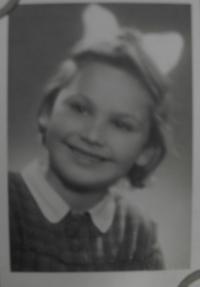 A. Vlasáková ve 40. letech