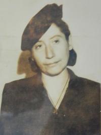 Maminka Emilie Faitová rok 1946