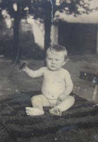 Karel Straka v dětství