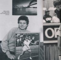 Helena s fotografií maminky