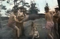 Když nechce br. Mott do vody, tak dostane "hobla"