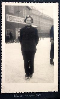 Eva Ginzová in Prague - end of December 1937