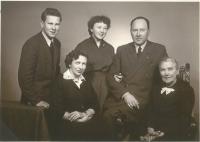 The Meloun family, 1953 Fotographia Prague, from left jiří Meloun, bother, Libuše Melounová, ing. Miloslav Meloun - father, sitting from left mother Emílie Melounová - Lockerová, grandmother Josefa Melounová