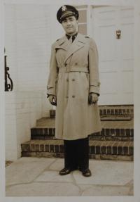 Charles B. Edison, one of the flyers during Second world war