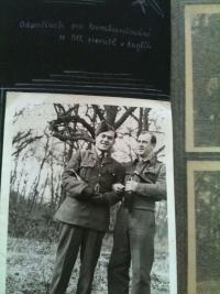 odpočinek po bombardování