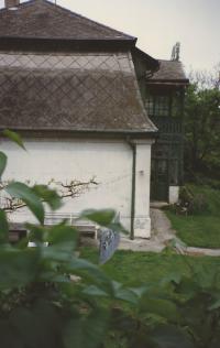 Fischer-Perl villa from Gyulai garden