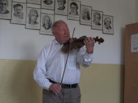 Playing the violin