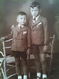 Miloš Hynek a jeho bratr