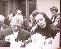 Jozef Bonk´s funeral - his mother and father