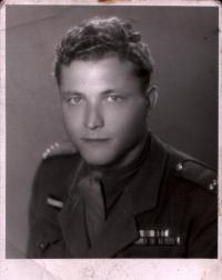 Vasil Korol po válce 1945