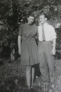 With Josef (1945)