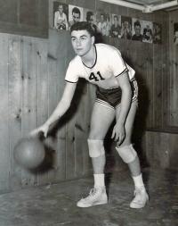 Charlie Heller, basketball player, Morristown, New Jersey, USA, 1954