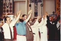 Ondřej na shromáždění Church of the Apostles