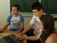 Nad vodovodem Elementary School students work on the project