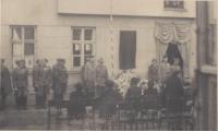 Unveiling of commemorative plaque in Chrast, 28th October 1946